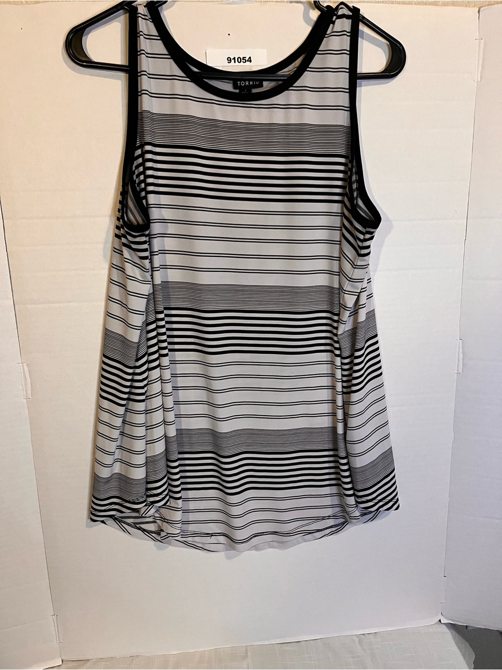 torrid Black & White Striped Sleeveless Tank